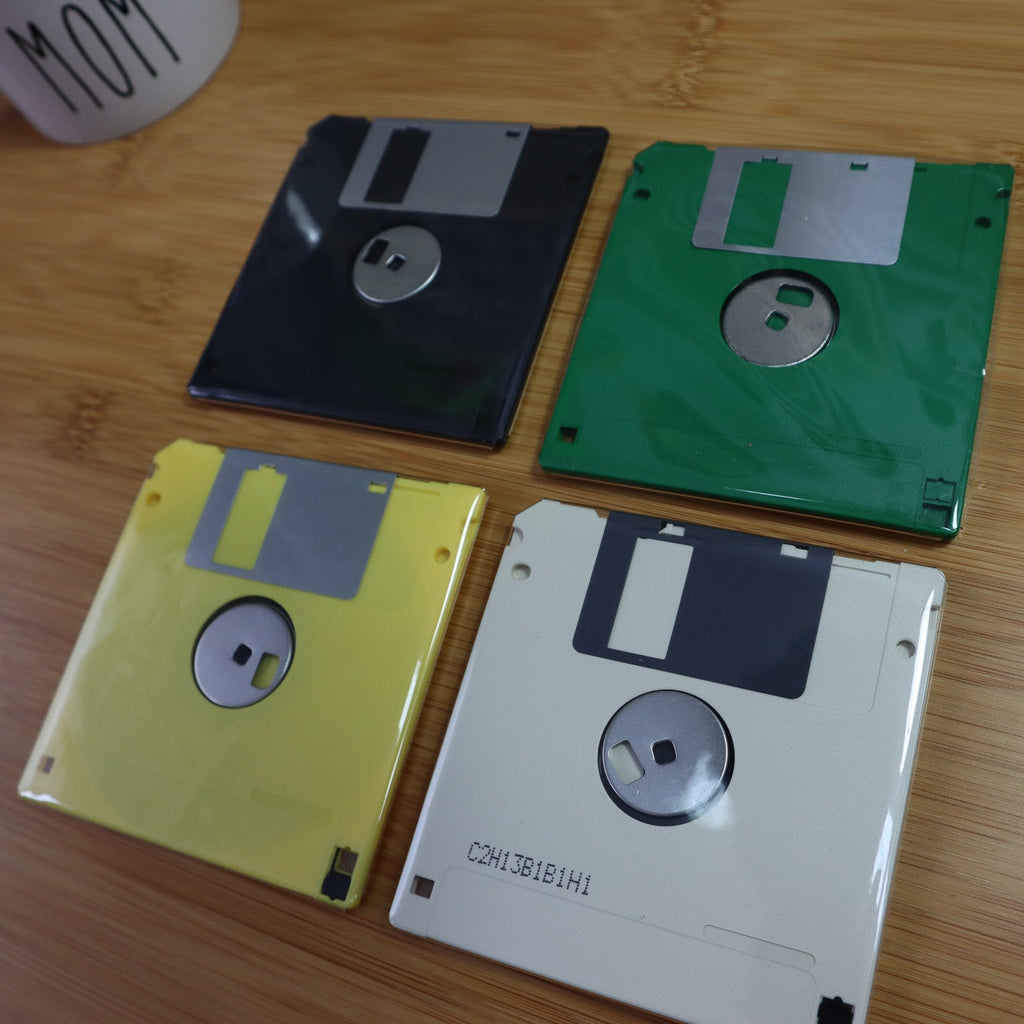 Floppy Disk Coasters Made From Real Floppy Disks / Multicolor / 4-Pack / TC_G