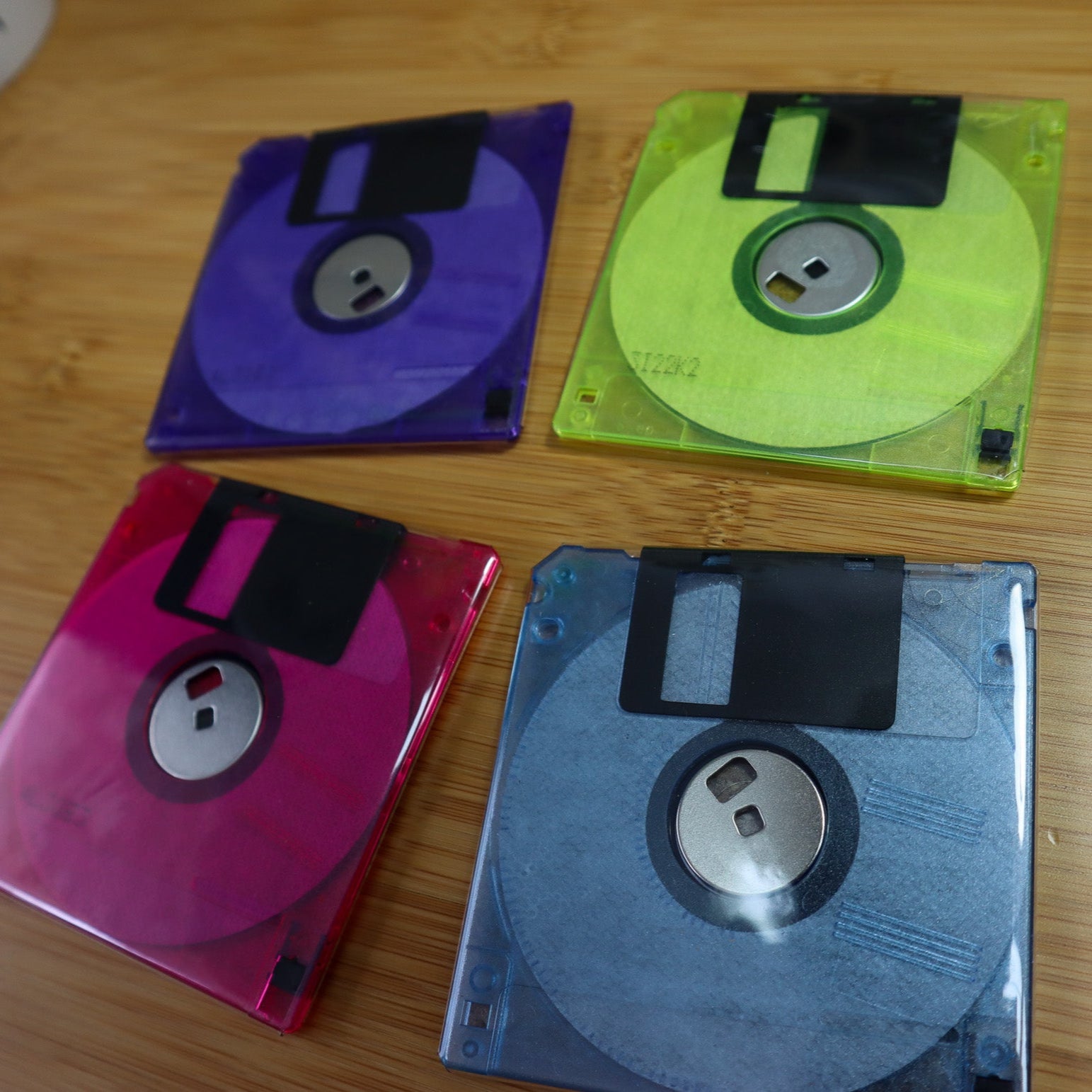 Floppy Disk Coasters Made From Real Floppy Disks / Multicolor / 4-Pack / TC_D