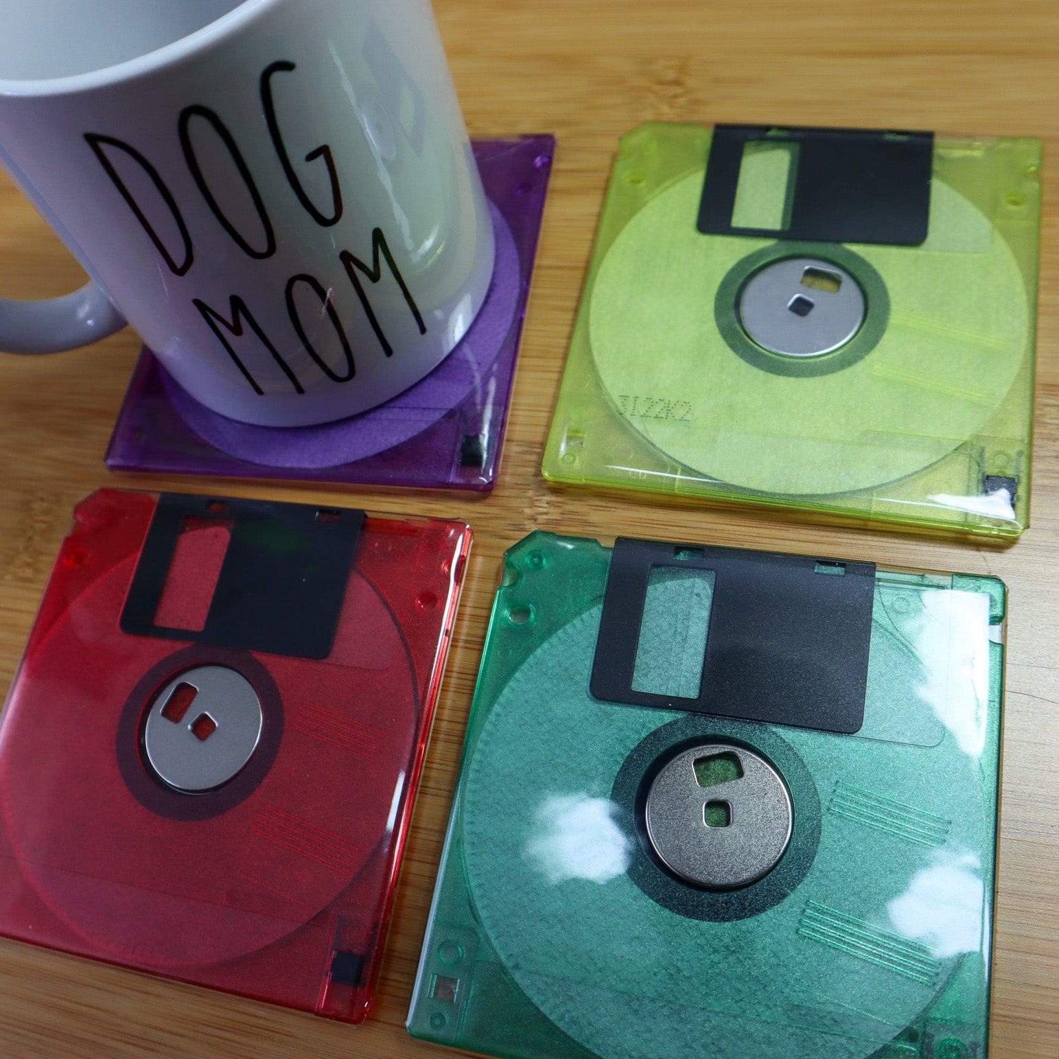 Floppy Disk Coasters Made From Real Floppy Disks / Multicolor / 4-Pack / TC_E